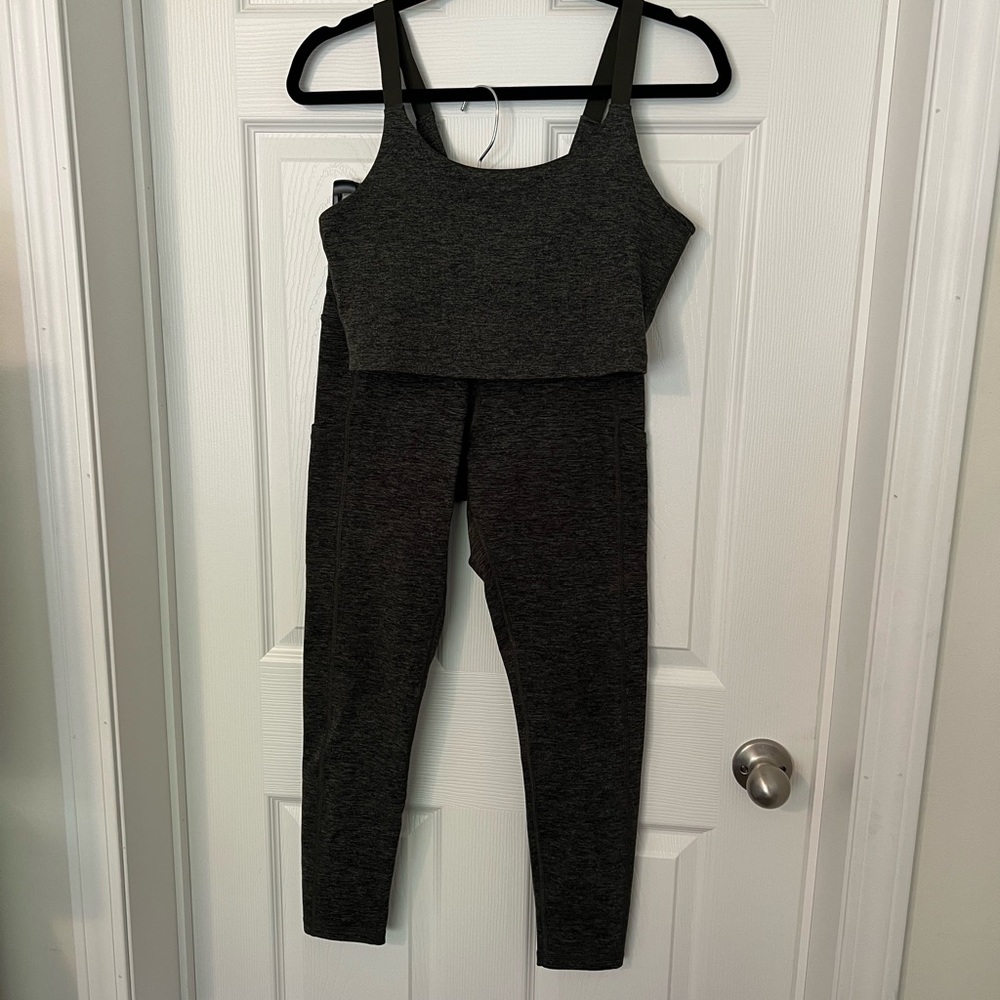 Aerie OFFLINE Workout Set Green